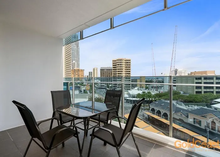 Gold Coast Private s - H Residences, Surfers Paradise